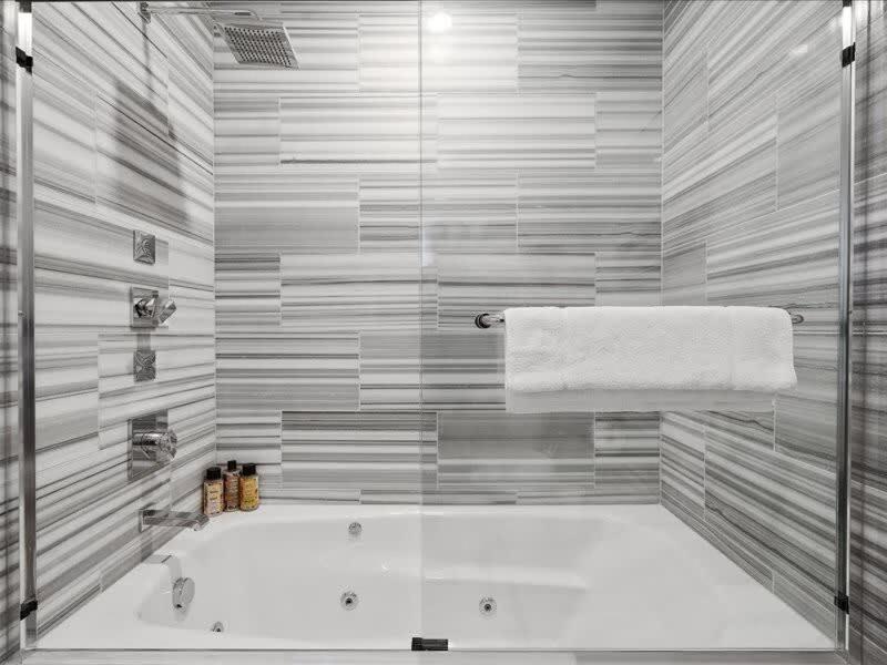 Cozysuites Roomy 1Br, Ppg Paints Arena, Pitts Питтсбург Экстерьер фото