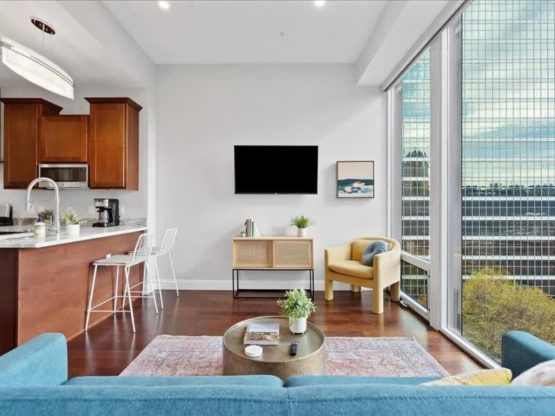 Cozysuites Roomy 1Br, Ppg Paints Arena, Pitts Питтсбург Экстерьер фото